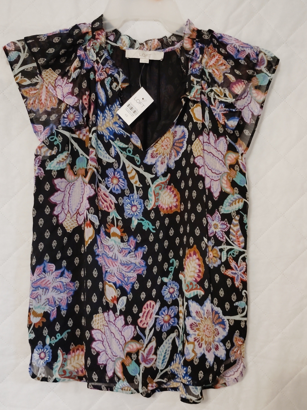LOFT Black Floral Flutter-Sleeve V-Neck Blouse